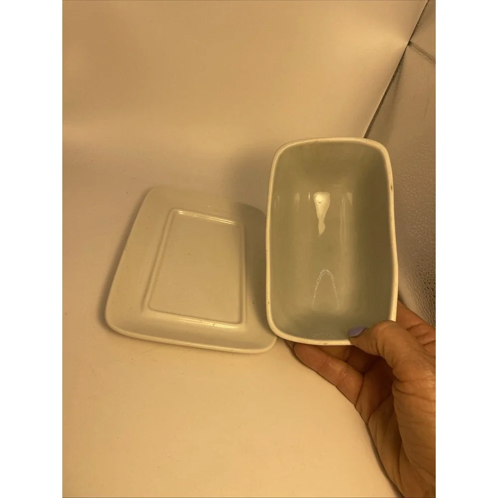 Nature Elements Stoneware Butterdish & Lid Blue Gray‎ Color